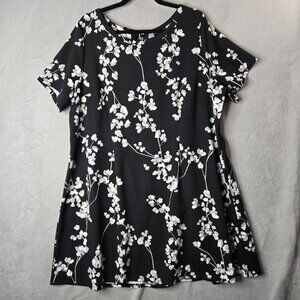 Lane Bryant 22/24 Black White Floral Dress with Keyhole Closure Bow Plus Size